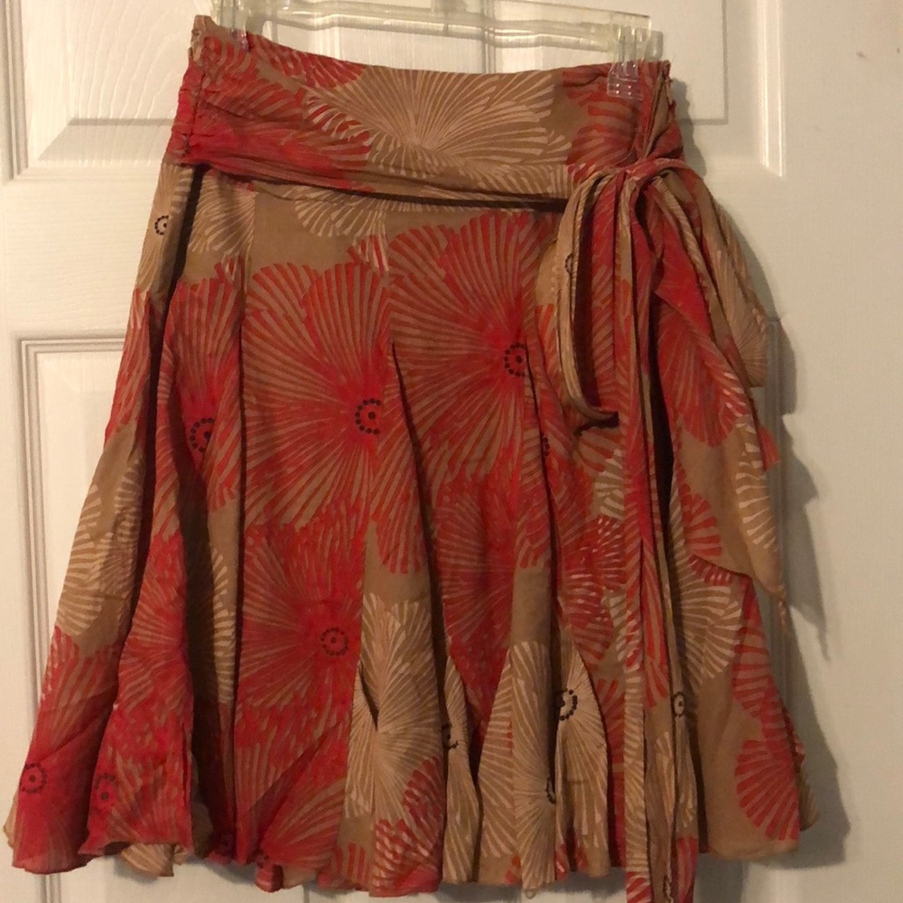 Bebe Skirt